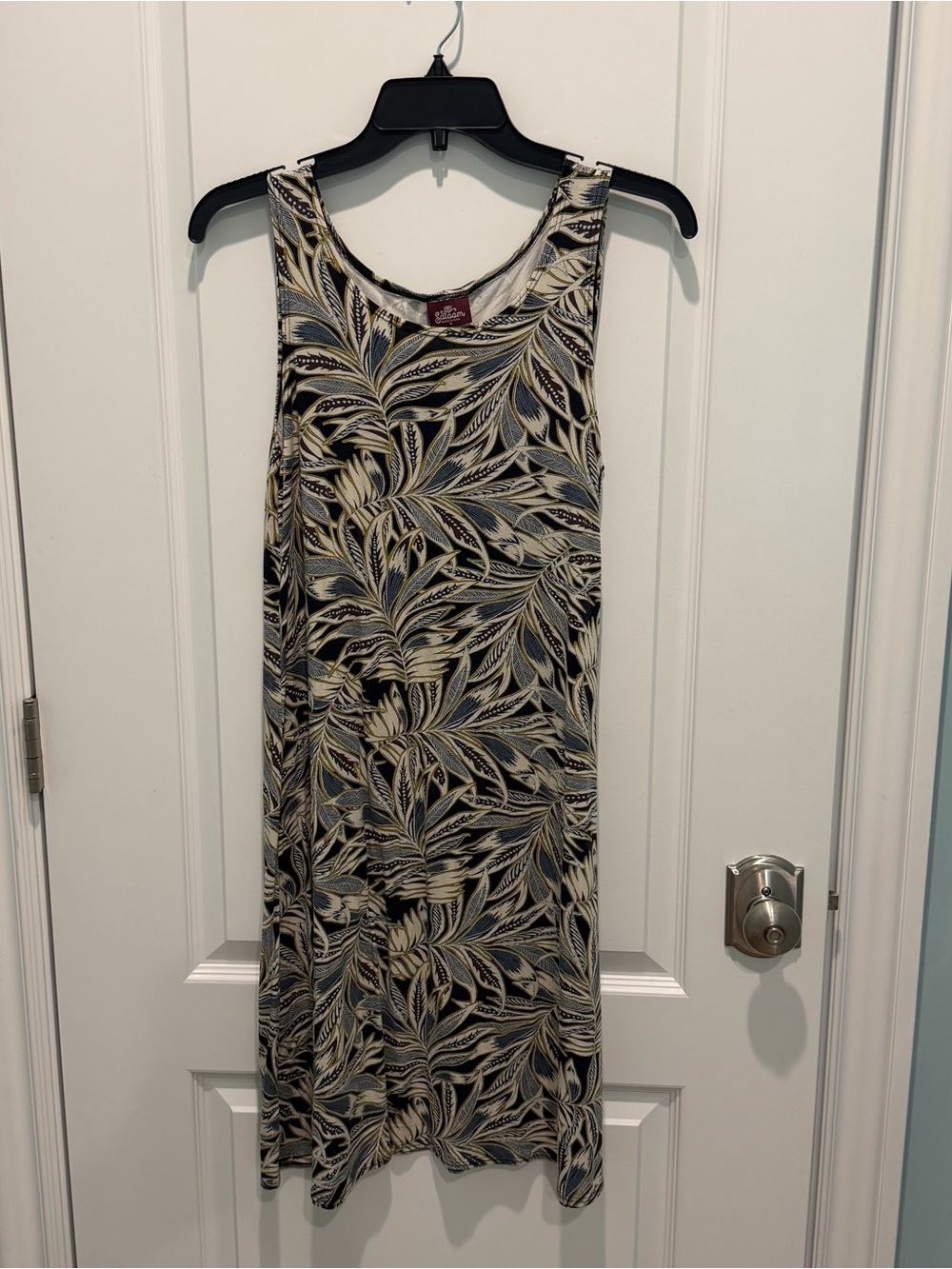 Salaam Sleeveless Leaf-Print Dress in Navy and Cream Women’s Size S Made In USA